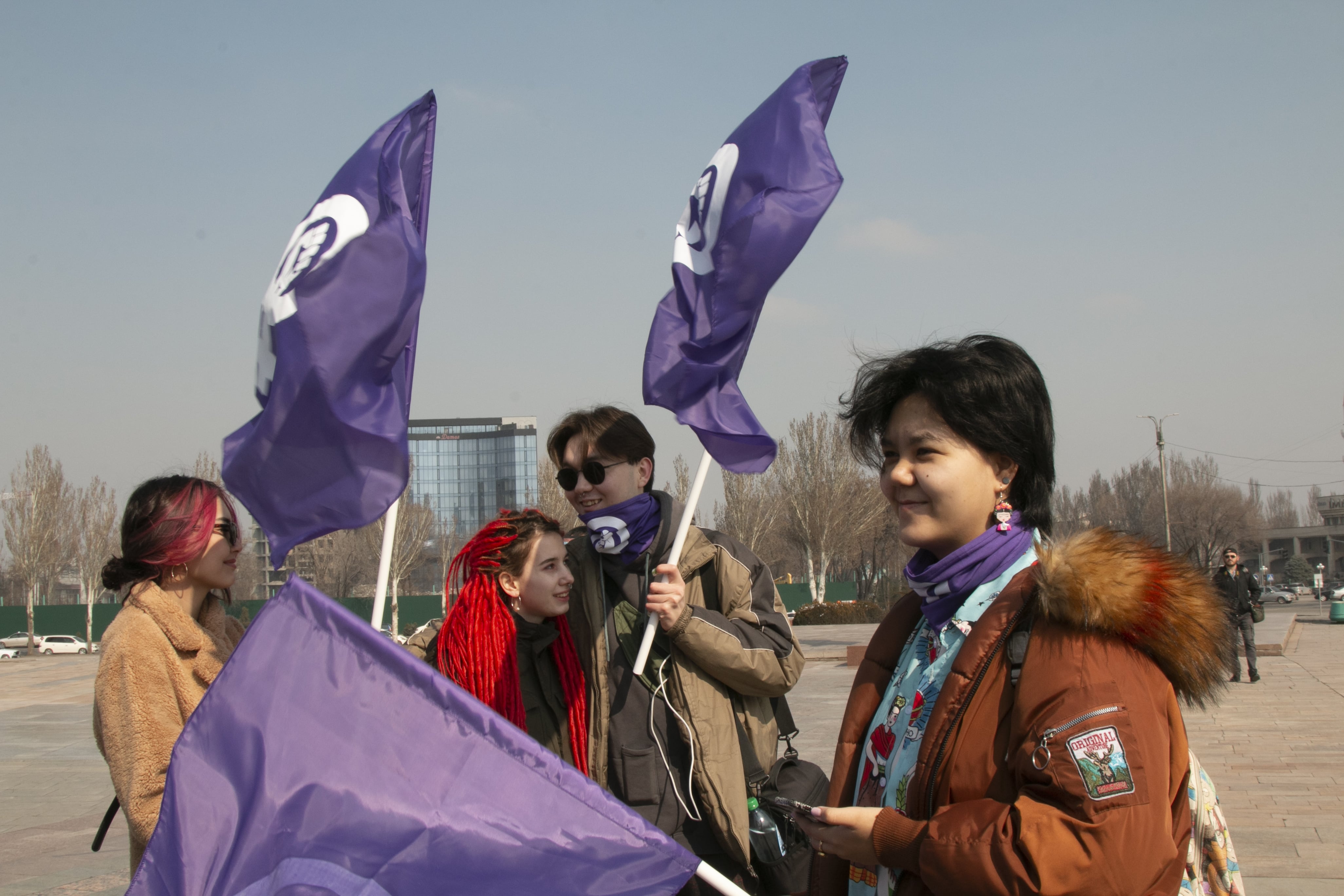 Мирному маршу за права женщин в Бишкеке — быть: активисты обжаловали решение суда, ограничивающее мирные собрания