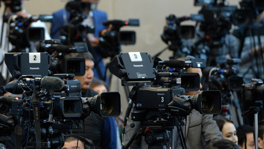 В День защиты прав человека пройдет онлайн-телемост в поддержку СМИ Кыргызстана