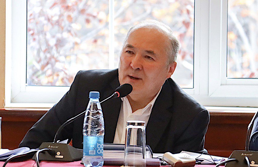Свобода – не для кыргызстанцев. Президентский чиновник копирует риторику российской пропаганды