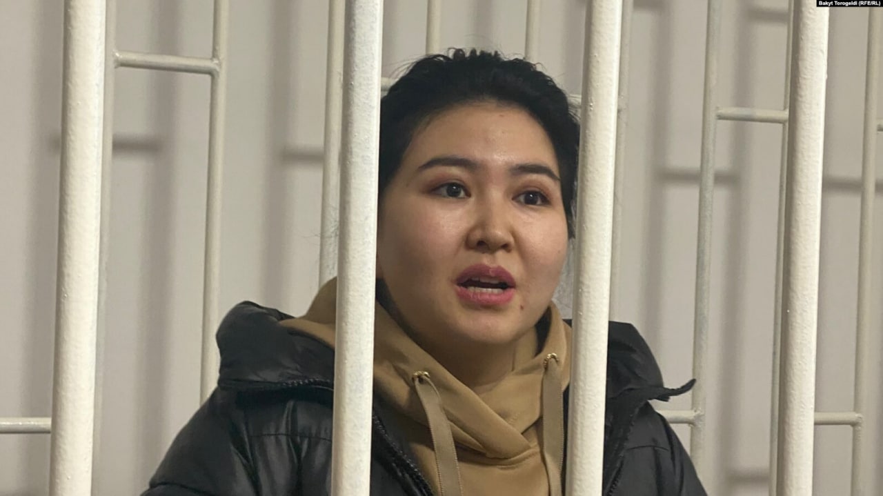 Кемпир-Абадское дело: Орозайым Нарматову отпустили под домашний арест