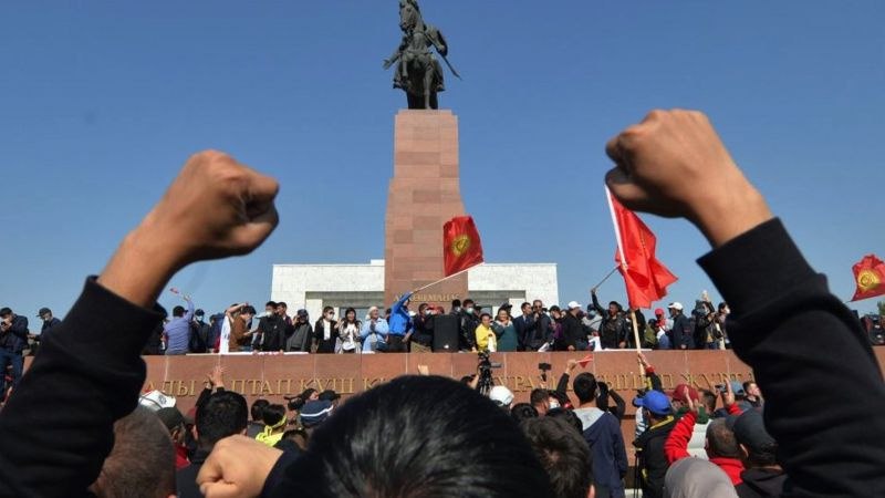 15 сентября — Международный день демократии. В Фонде Сороса оценили успехи Кыргызстана