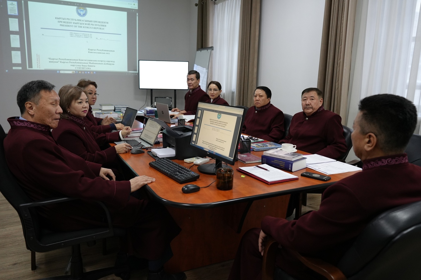 Конституционный суд начал рассмотрение президентского запроса о введении смертной казни за особо тяжкие преступления