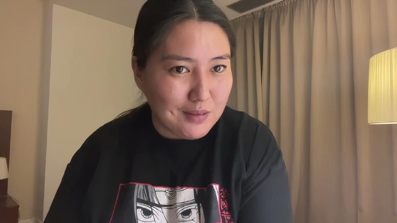 Осужденная на 6 лет тюрьмы журналистка Махабат Тажибек кызы написала письмо из женской колонии.