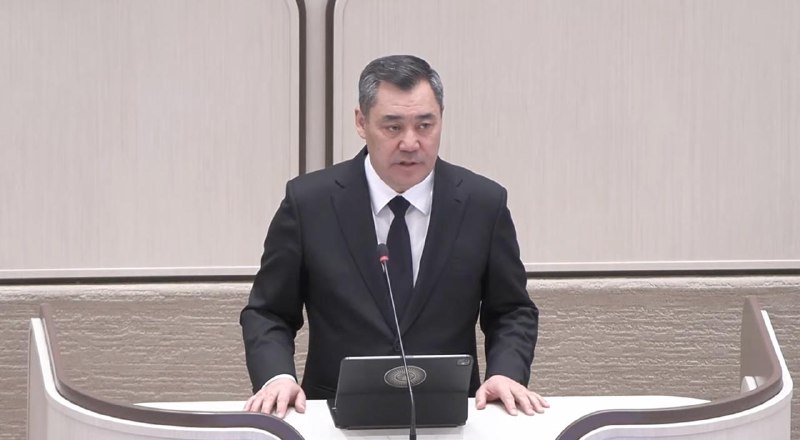 Садыр Жапаров: “Некоторые депутаты попытались разделить парламент на ту и эту сторону, но мы вовремя это остановили”