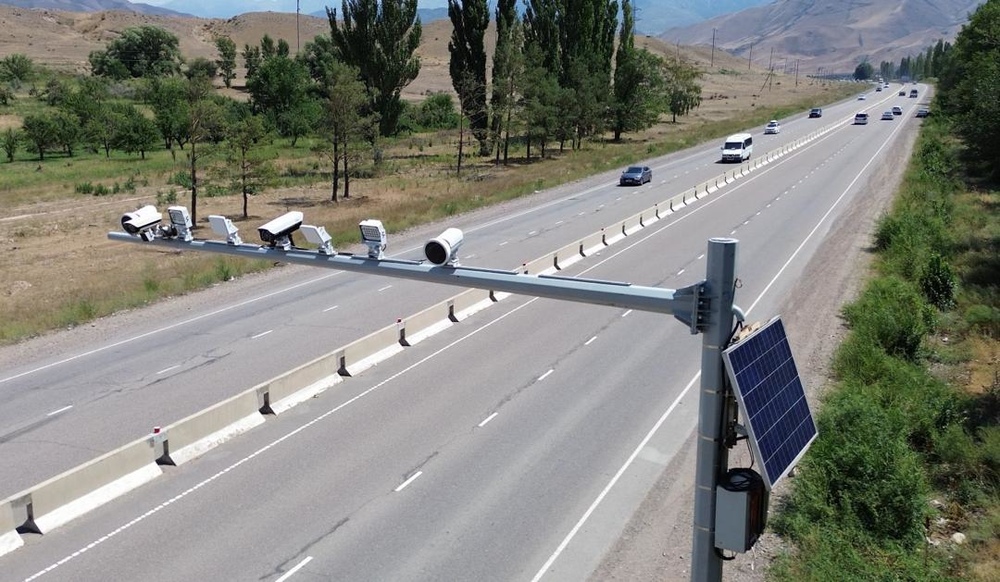 В МВД назвали сроки, когда по всему Кыргызстану установят 20 тыс. камер, фиксирующих нарушения на дорогах