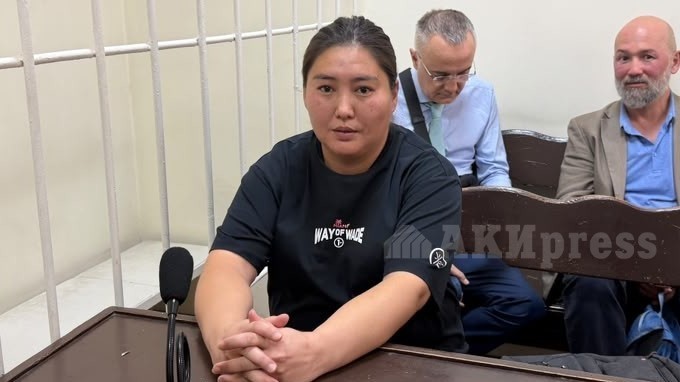 Суд по делу журналистки Махабат Тажибек кызы перенесли из-за неявки экспертов